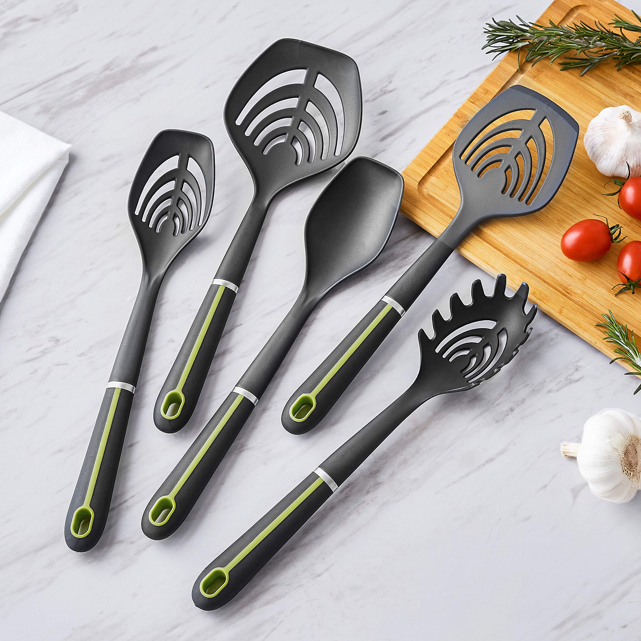 AmazonBasics 尼龍廚具套裝｜灰綠色・5件組 · 圖片 2